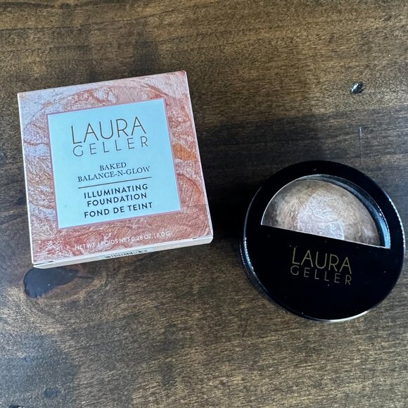 NEW Baked Balance-N-Glow Illuminating Foundation - Fair - Picture 4 of 7